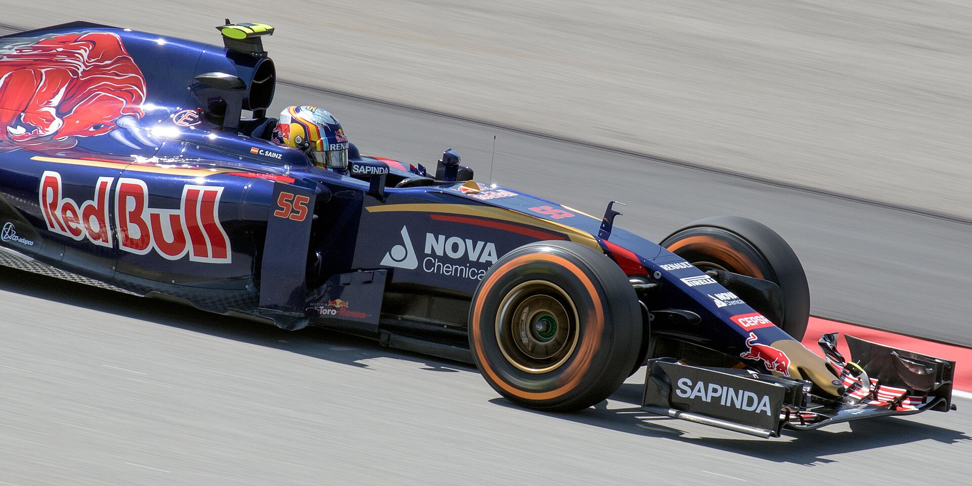 Carlos Sainz Jr. driving for Toro Rosso in 2015 at Malaysia FP1