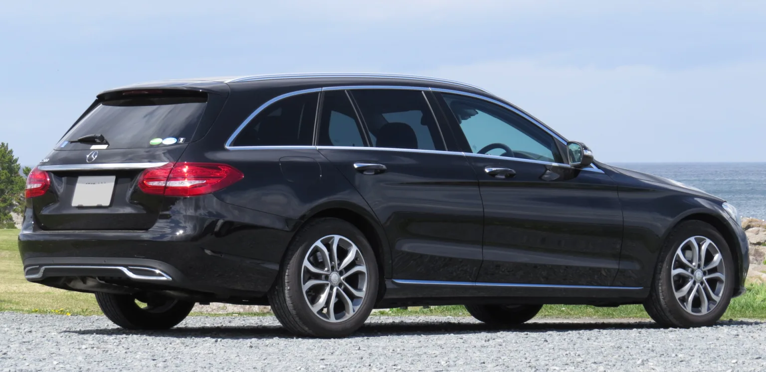 2015 Mercedes-Benz C-Class Estate (S205)