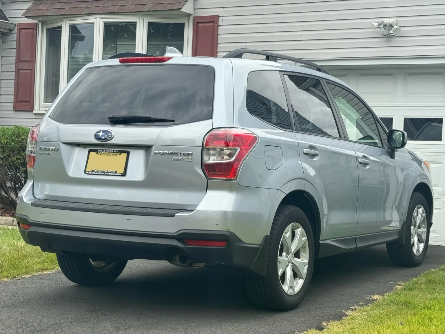 2016 Subaru Forester Premium