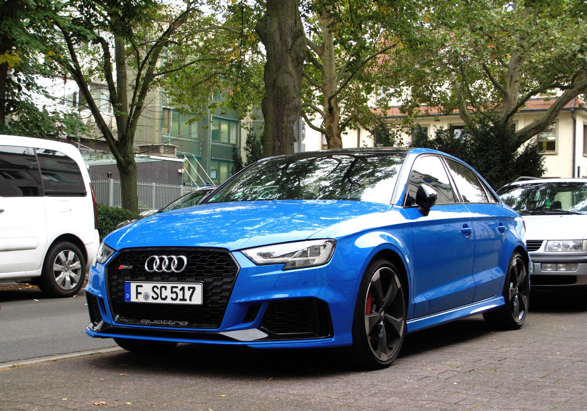 Audi RS3 sedan 2.5 20V Turbo quattro (8V)