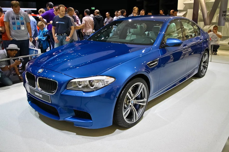 BMW M5 F10