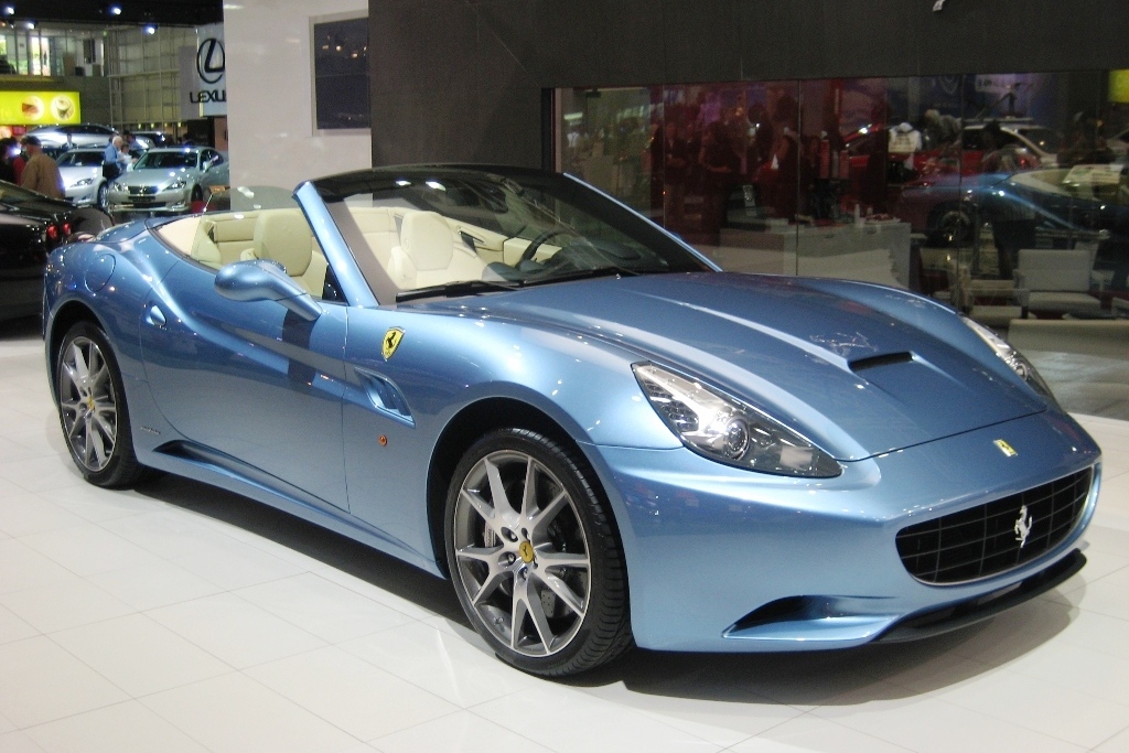 Ferrari California (2008) front view