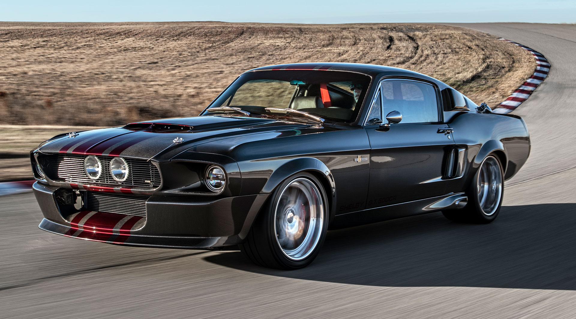 Classic Recreations Shelby GT500CR with carbon fiber body