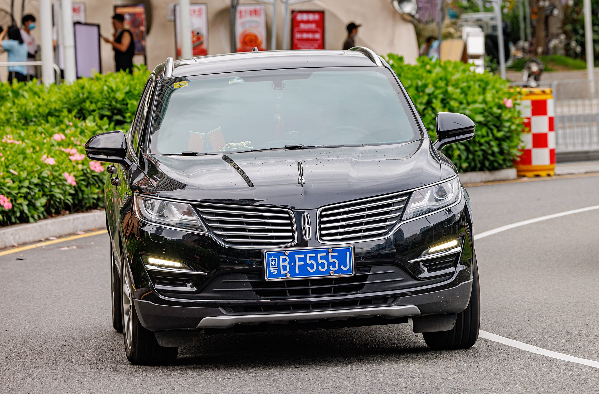 Lincoln MKC in China