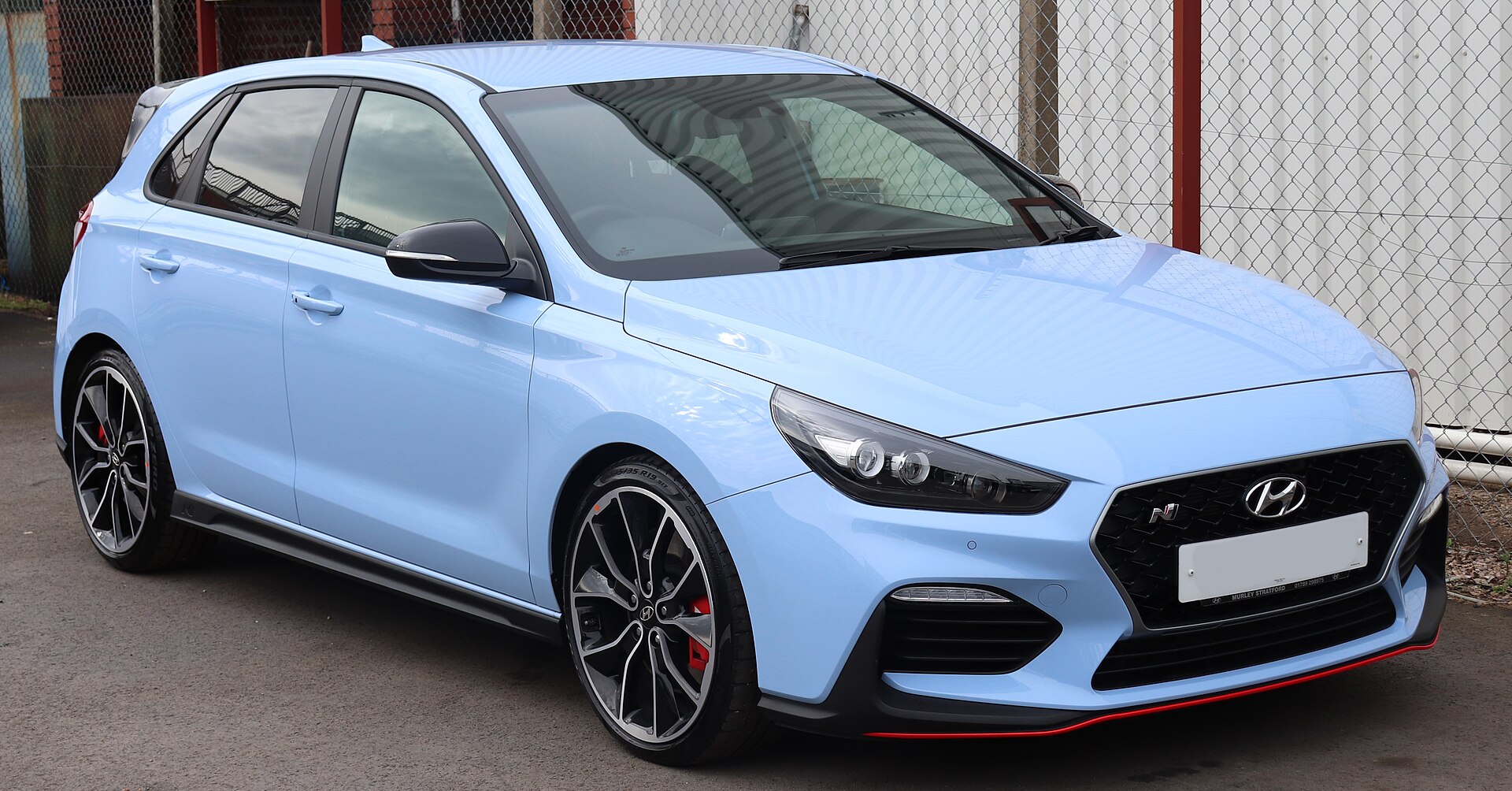 2017 Hyundai i30 N Performance T-GDi 2.0 (front view)
