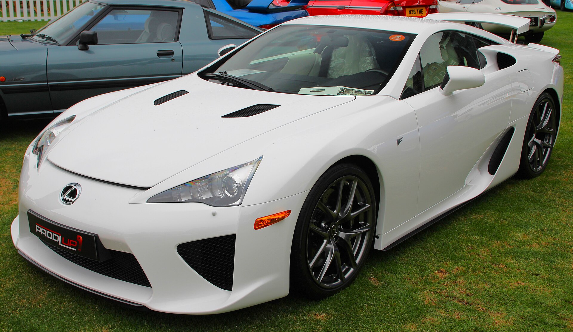2011 Lexus LFA in white