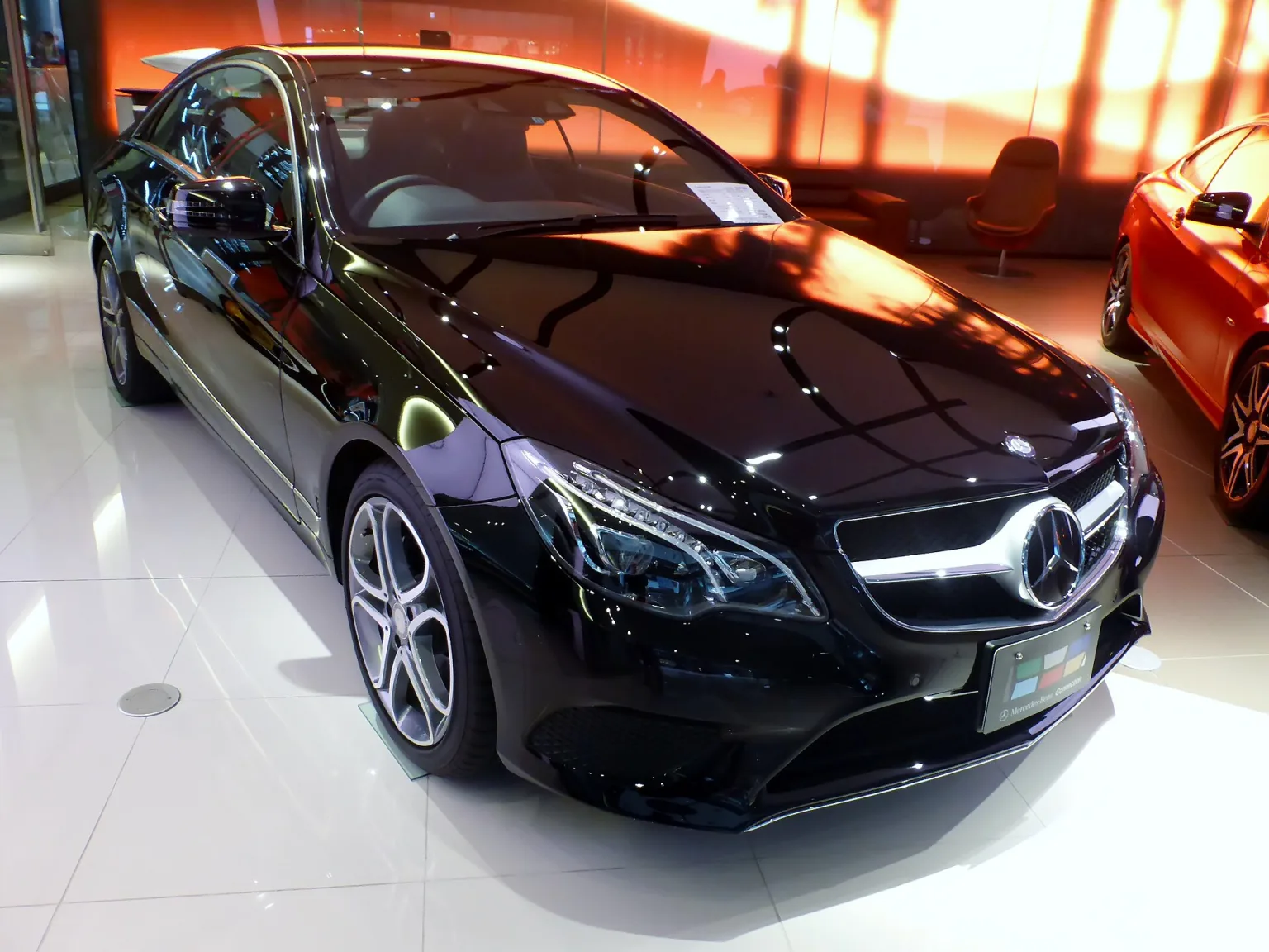 Mercedes-Benz E250 Coupé (C207) front view