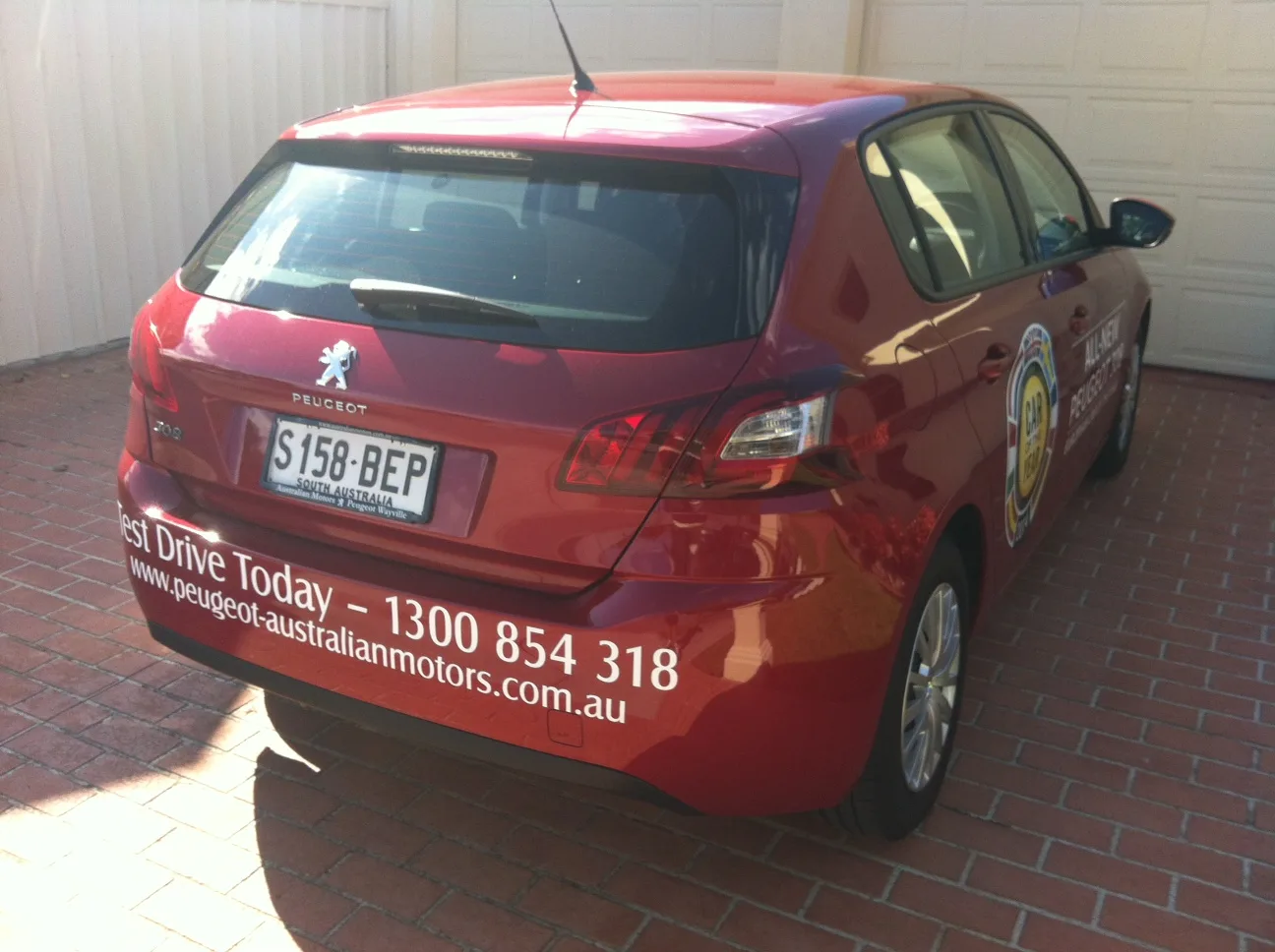 2015 Peugeot 308 (T9) Active hatchback