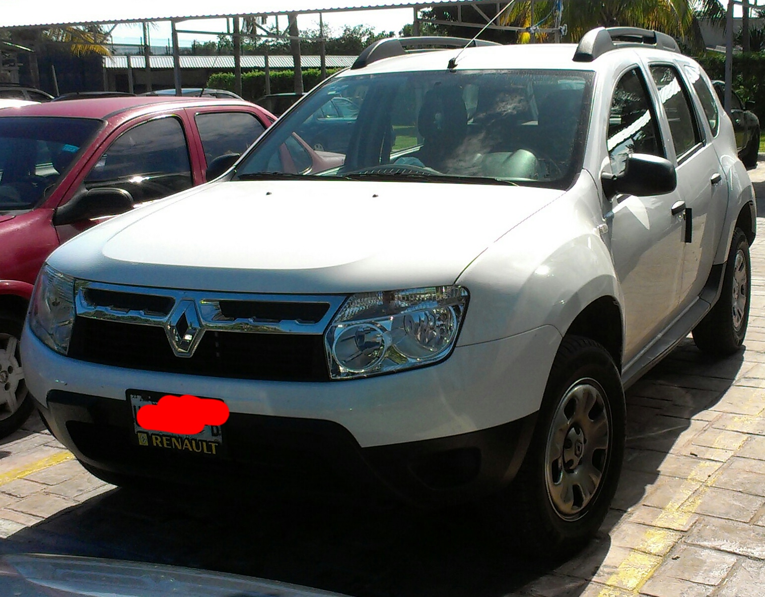 2011-2013 Renault Duster, first generation, front view.