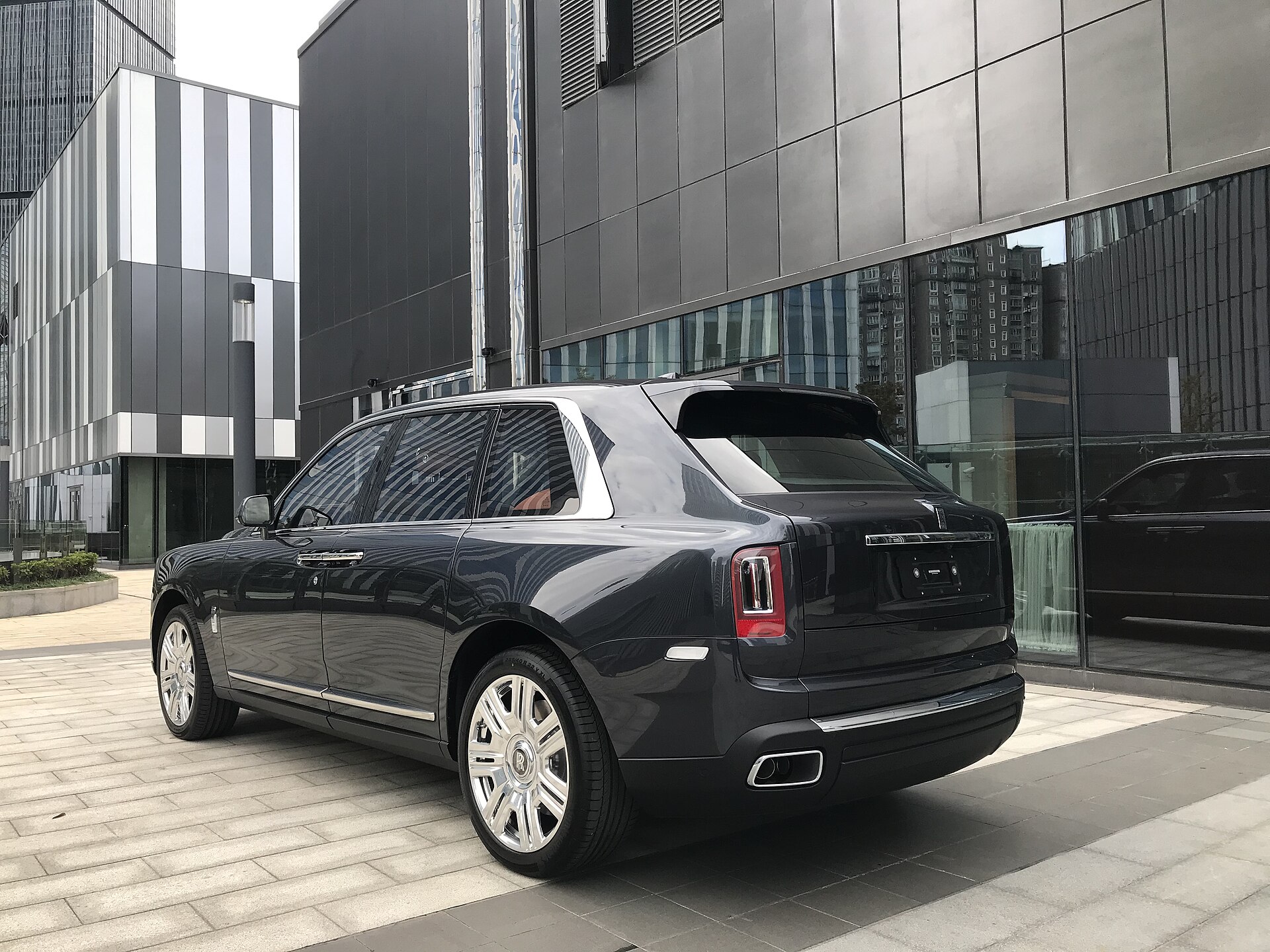 Rolls-Royce Cullinan SUV