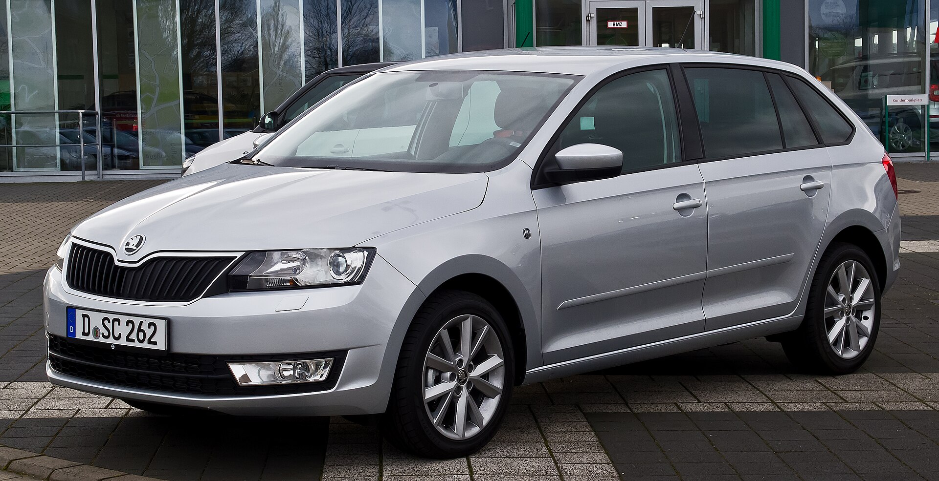 Skoda Rapid Spaceback 1.2 TSI in Düsseldorf, March 2014