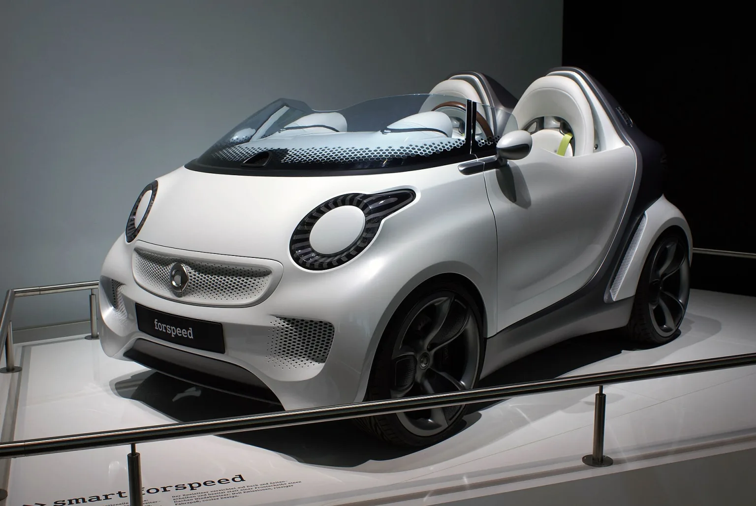 Smart Forspeed Concept at IAA 2011