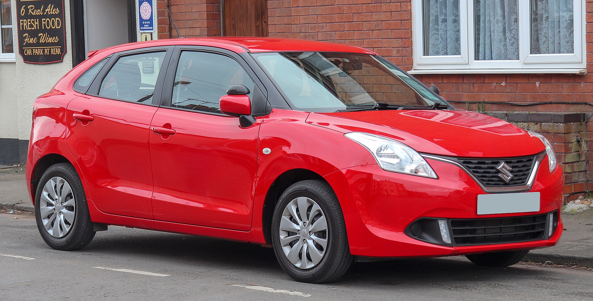 2017 Suzuki Baleno SZ3 Dualjet 1.2 front view