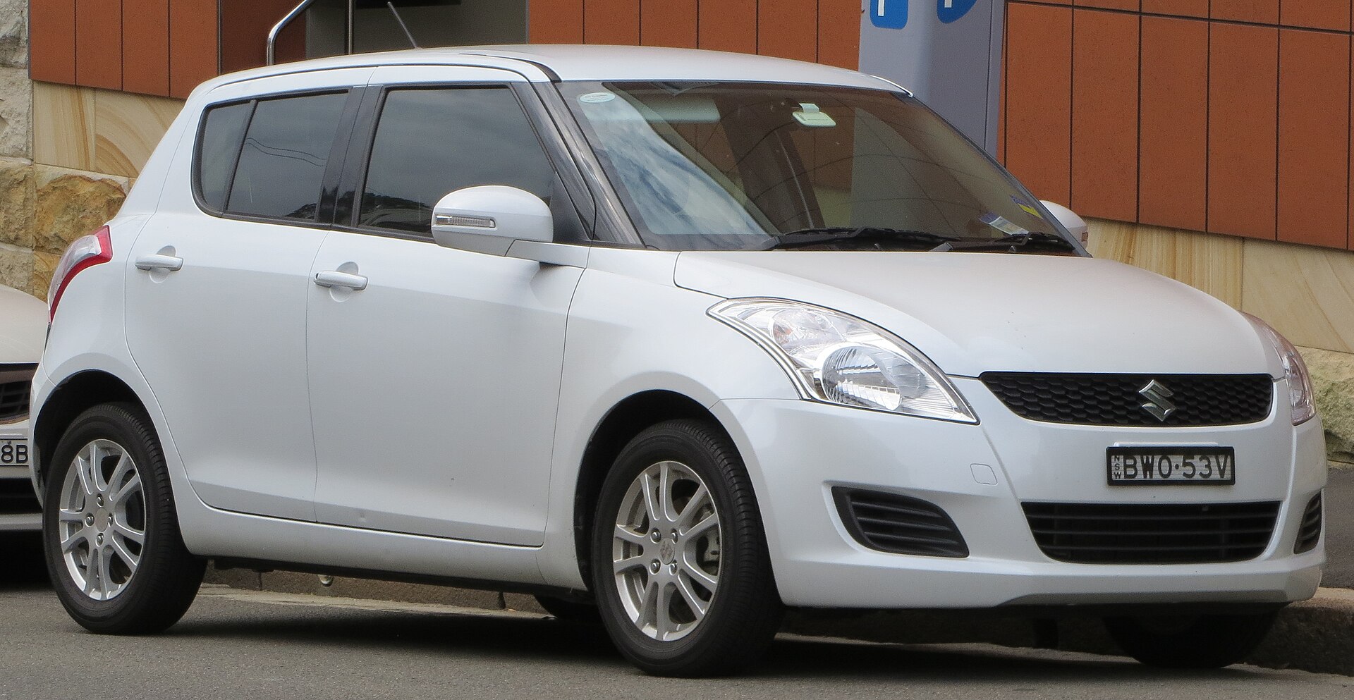 2011 Suzuki Swift (FZ) GL 5-door hatchback
