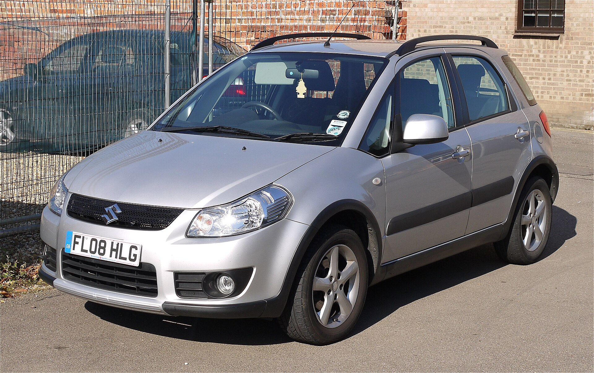 Suzuki SX4 GLS hatchback