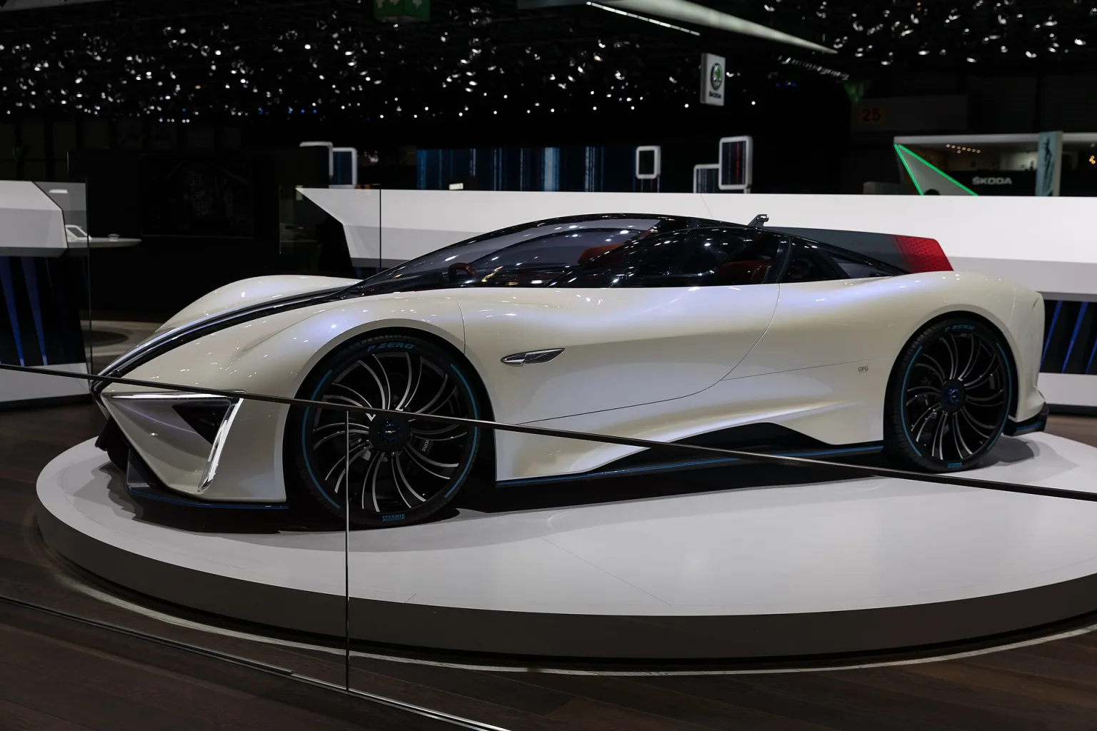 Techrules Ren at the 2018 Geneva International Motor Show