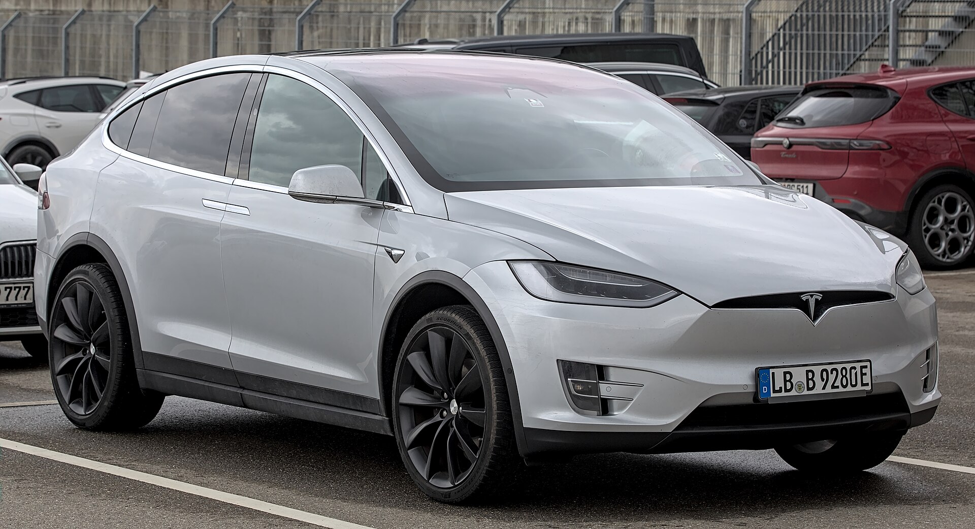Tesla Model X 100D, exterior view