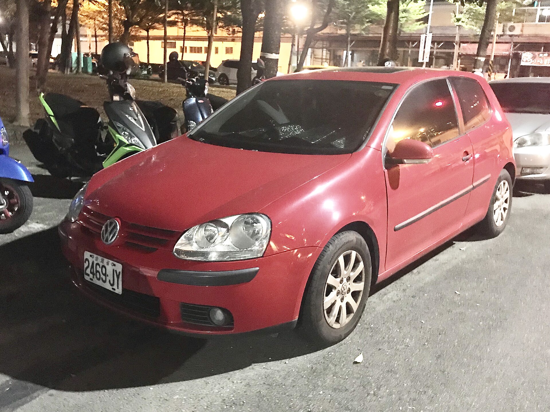 Volkswagen Golf Mk5 3-door in Taiwan