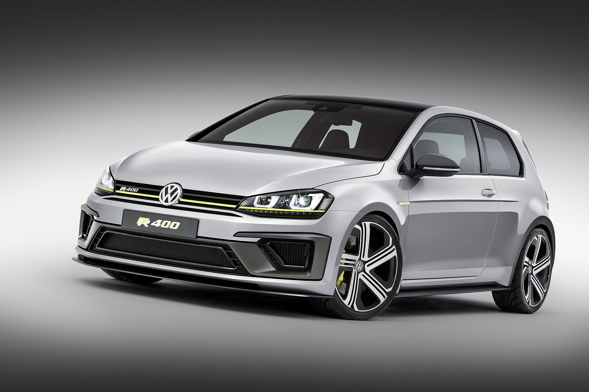 Volkswagen Golf R 400 Concept at the 2014 Beijing Motor Show