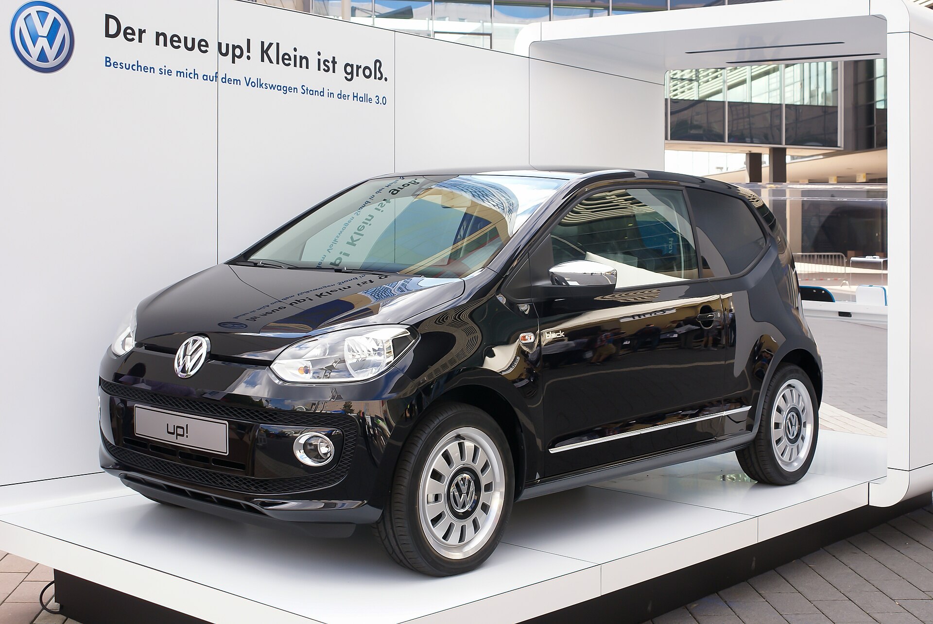 Volkswagen Up Black at IAA 2011, first generation VW up!