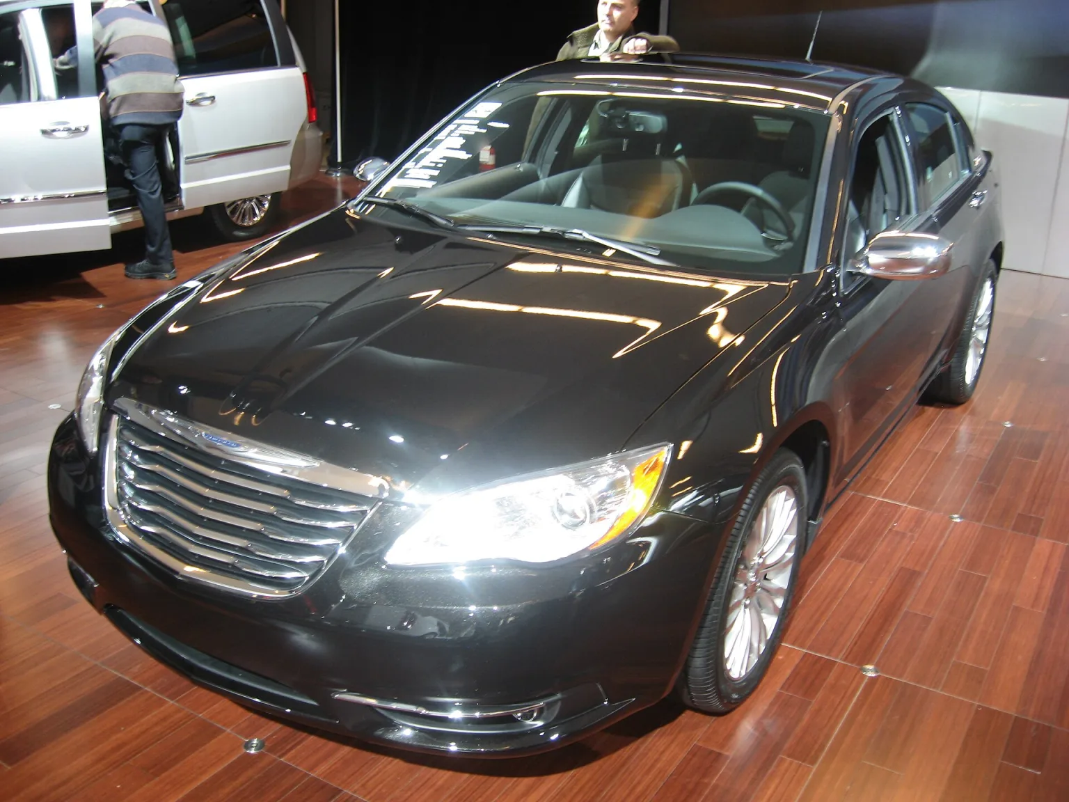 2011 Chrysler 200 sedan