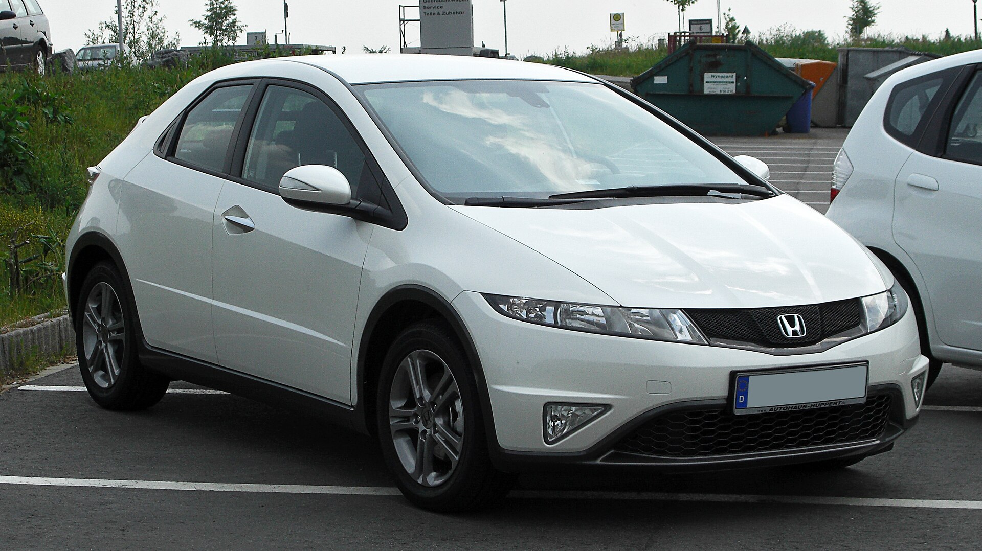 2011 Honda Civic (VIII, Facelift) front view