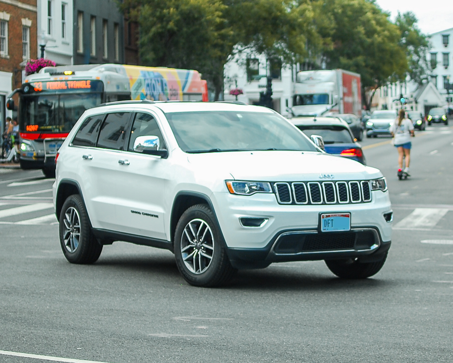 Jeep Grand Cherokee (WK2) in Washington DC Metro Area, USA