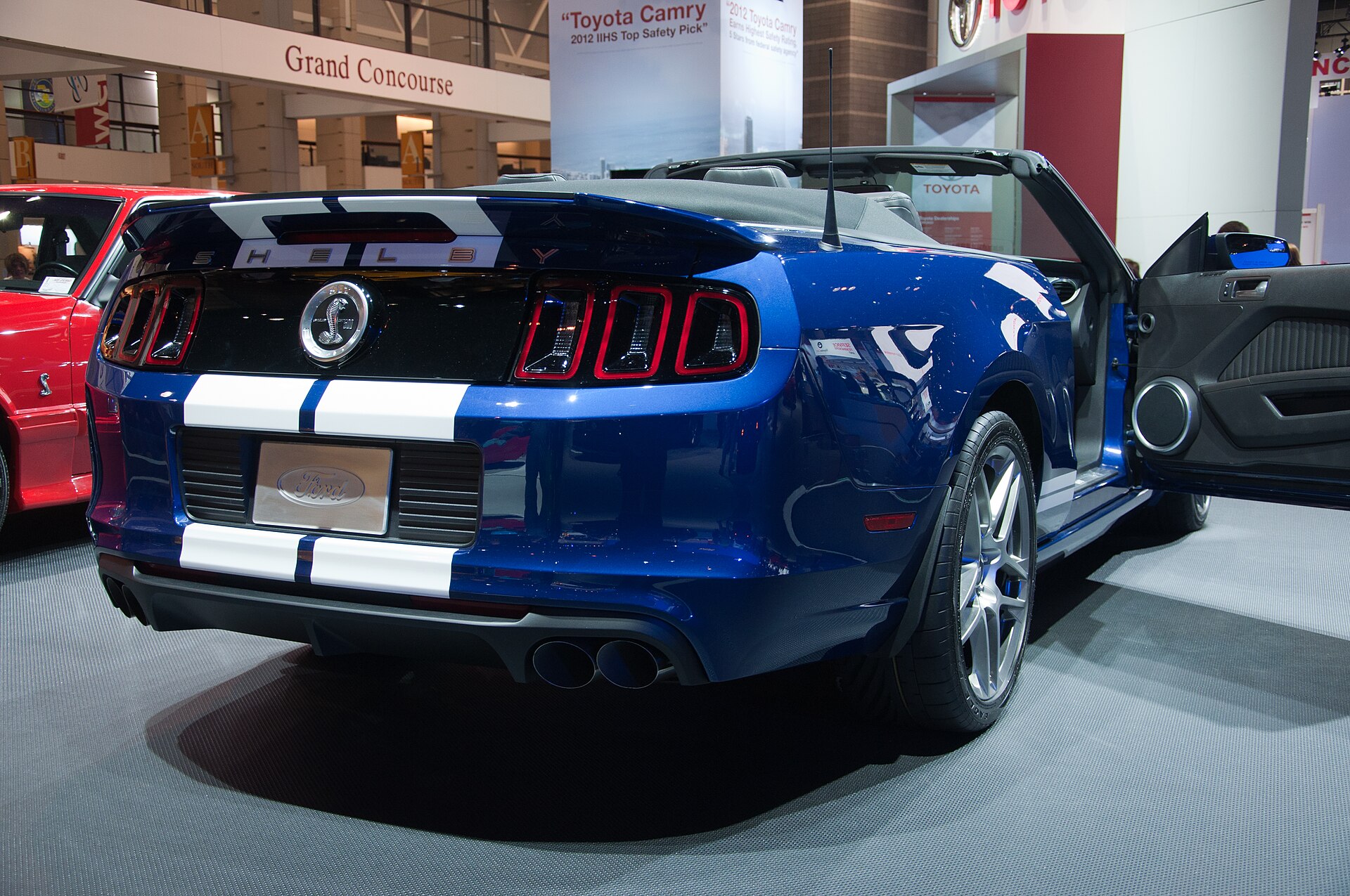 2012 Ford Mustang Shelby GT500 Convertible