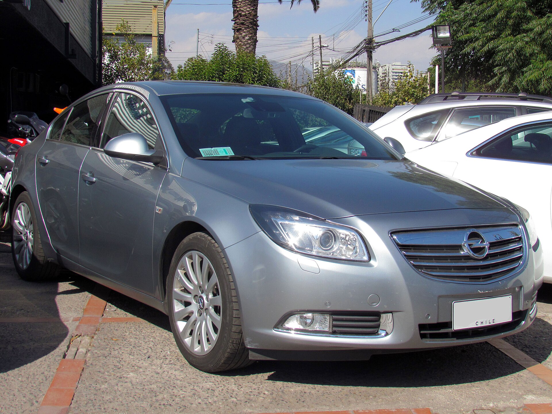 2012 Opel Insignia 2.0T Cosmo
