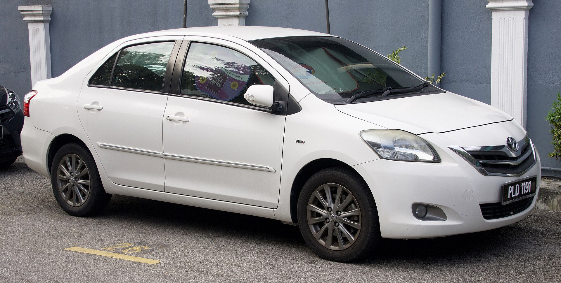 2012 Toyota Vios G front