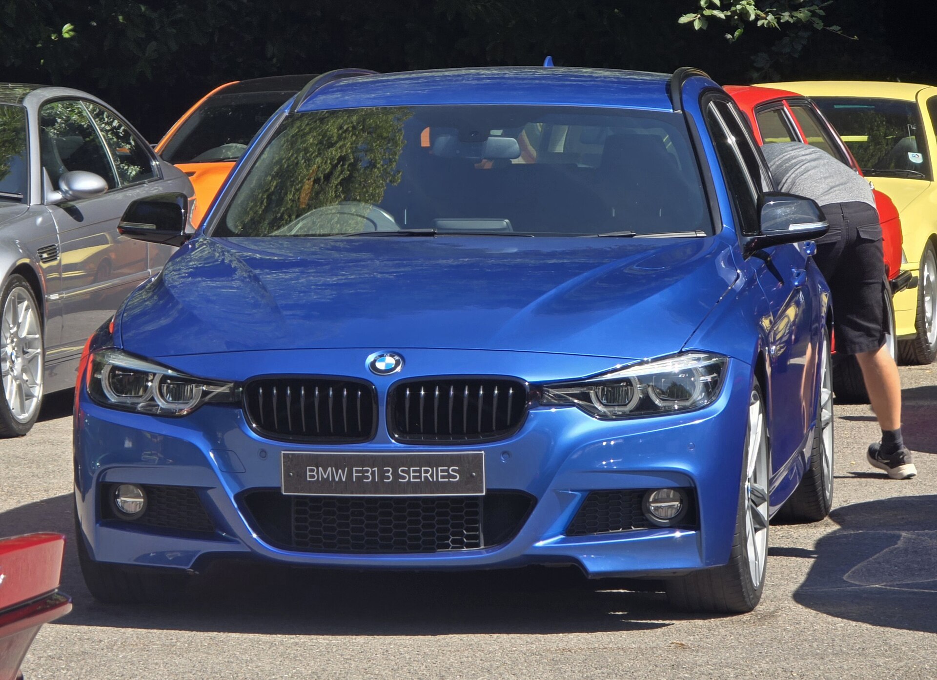 BMW 3 Series F31, correct generation for 2013 contender.