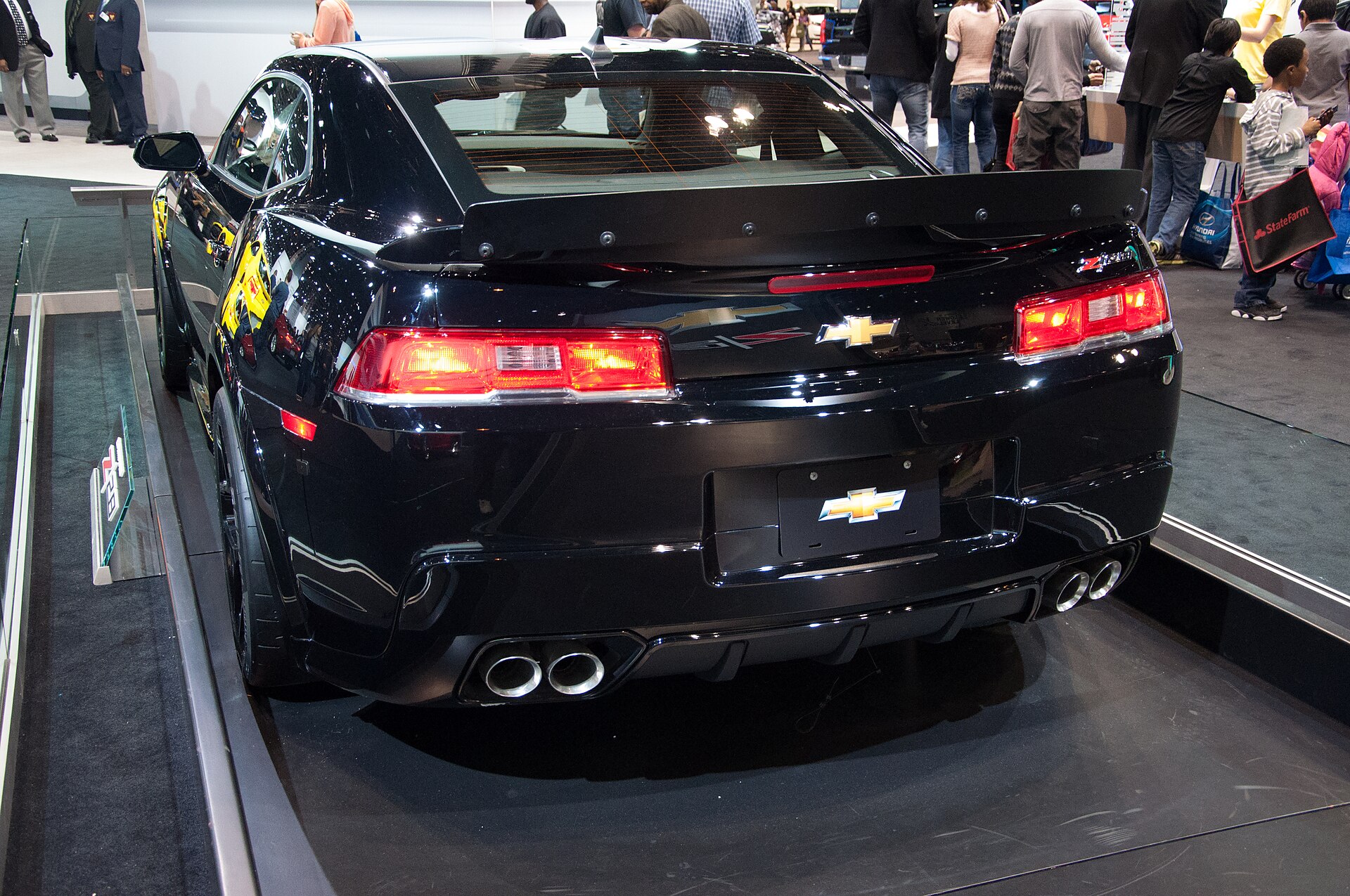 2014 Chevrolet Camaro Z28 at an auto show