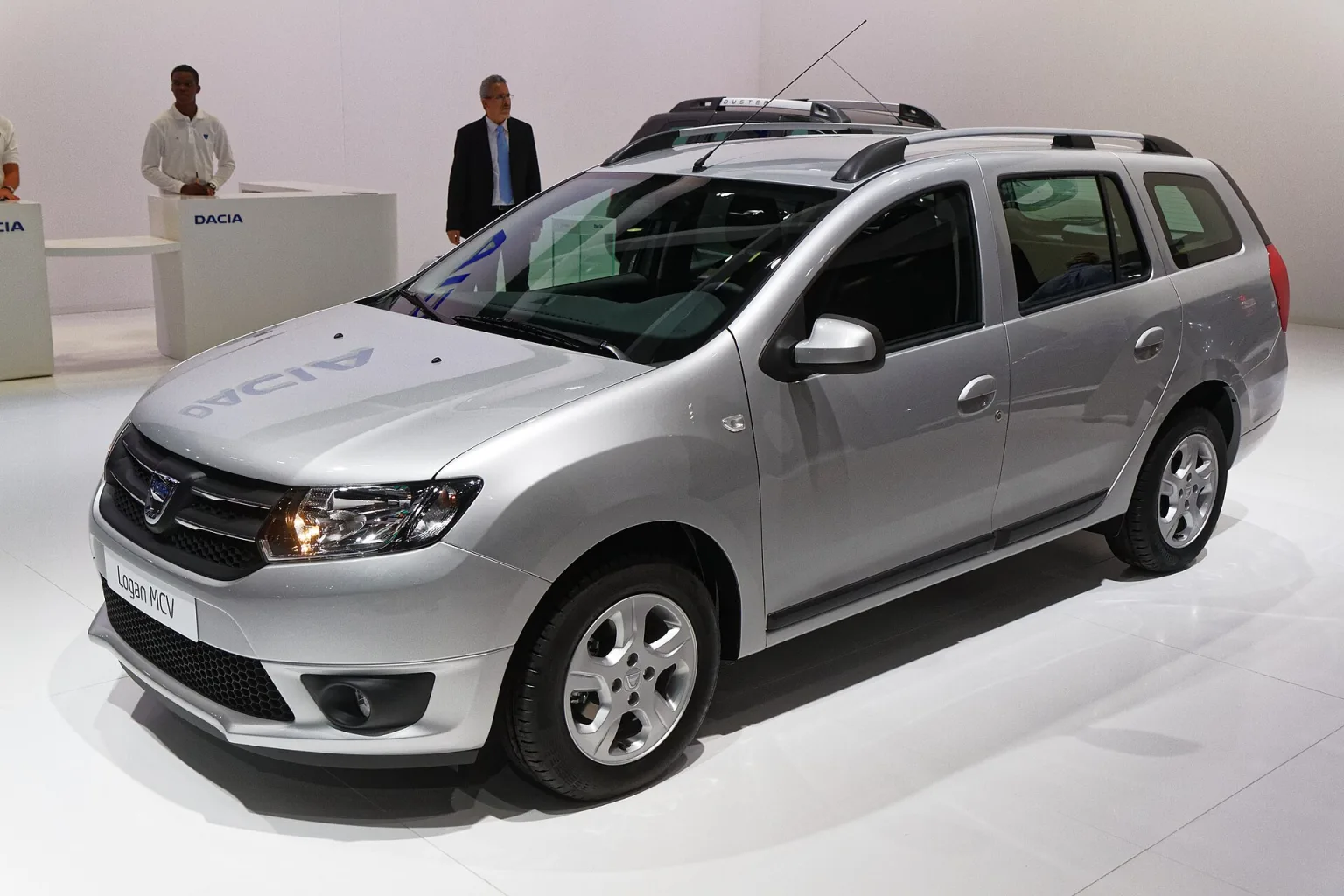 Dacia Logan MCV at the 2014 Paris Motor Show