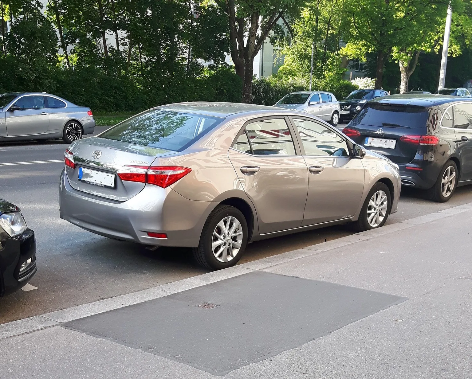 2014 Toyota Corolla (E180) European version