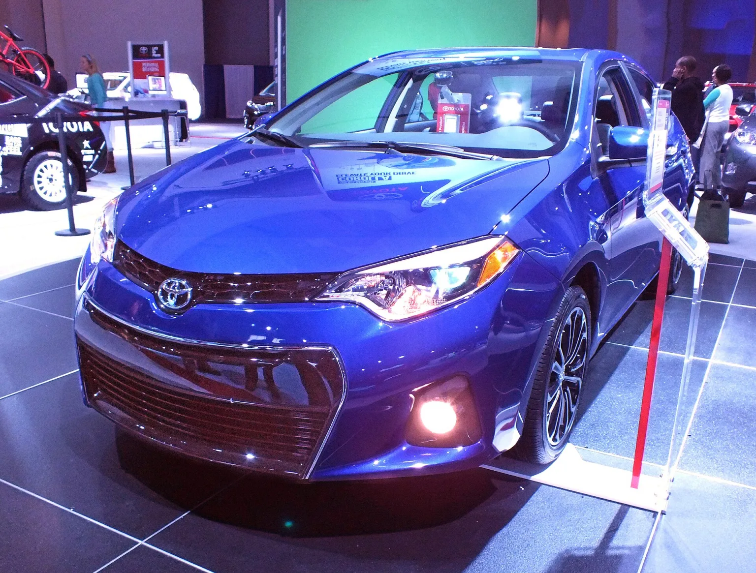 2014 Toyota Corolla S (E170)