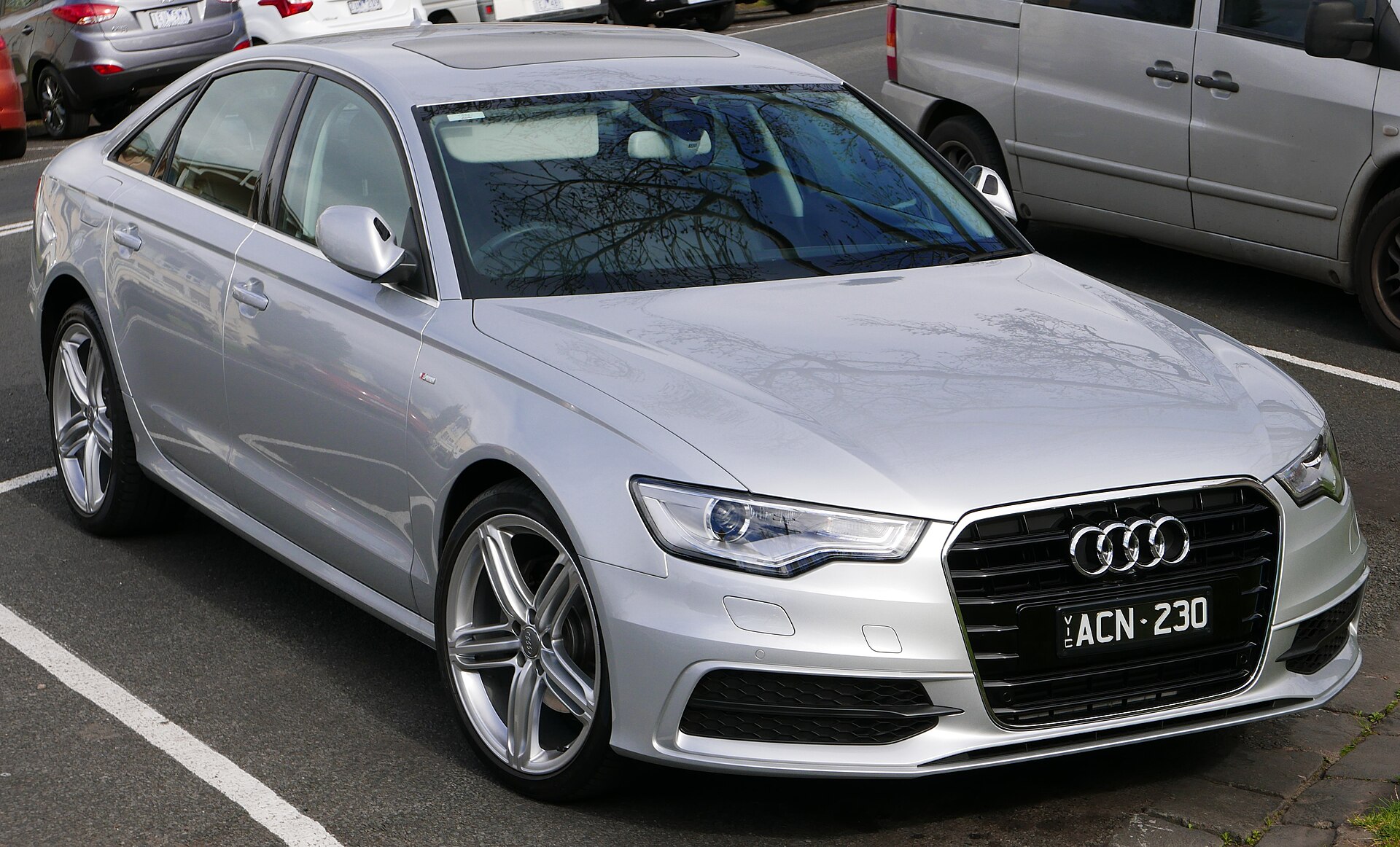 2014 Audi A6 (4G MY14) 2.0 TFSI S line sedan