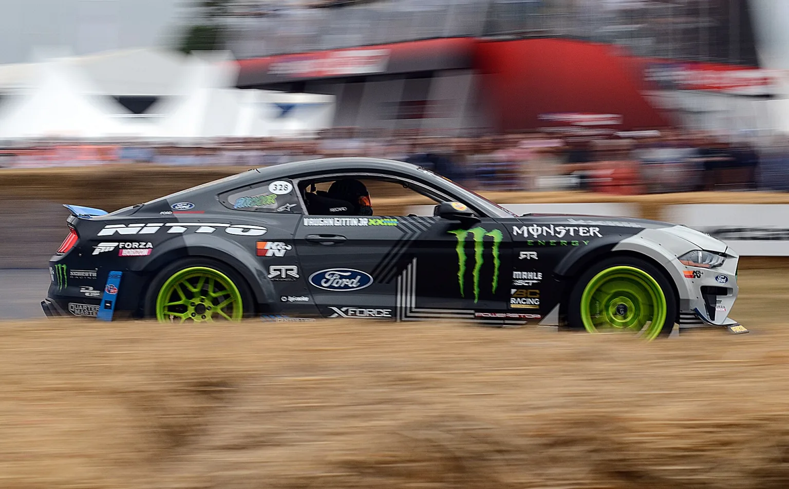 2015 Ford Mustang RTR at an event, matching the article's subject.