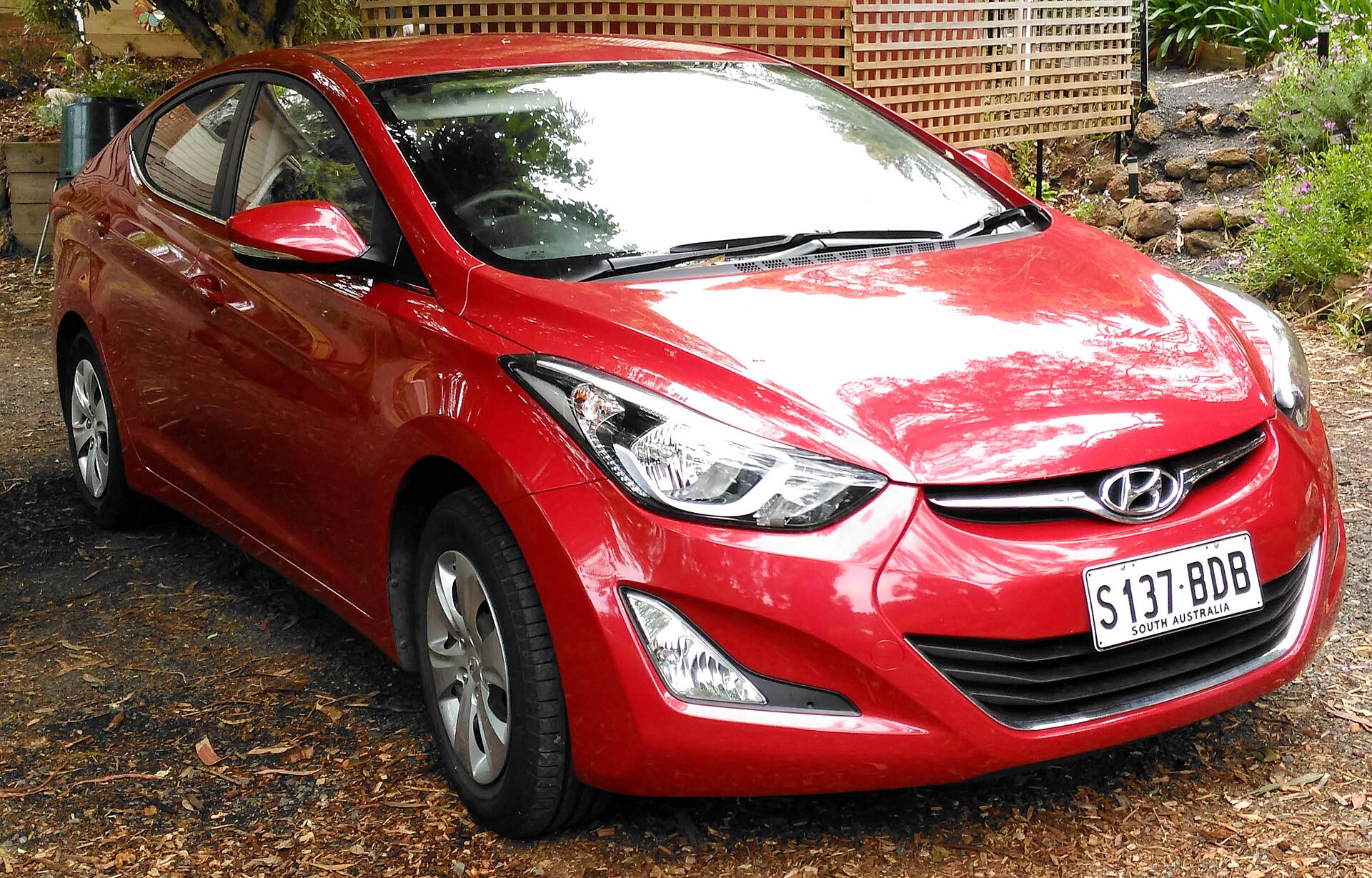 2015 Hyundai Elantra (MD3) Active sedan