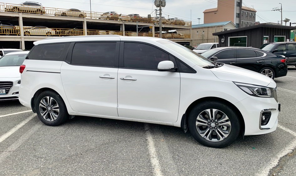 2015 Kia Carnival (YP)