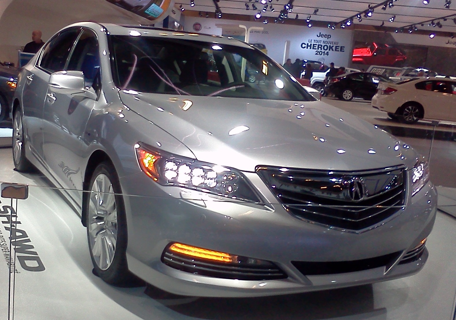 2014 Acura RLX Sport Hybrid at the 2014 MIAS
