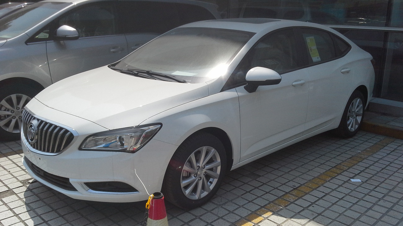 2016 Buick Verano II sedan in China