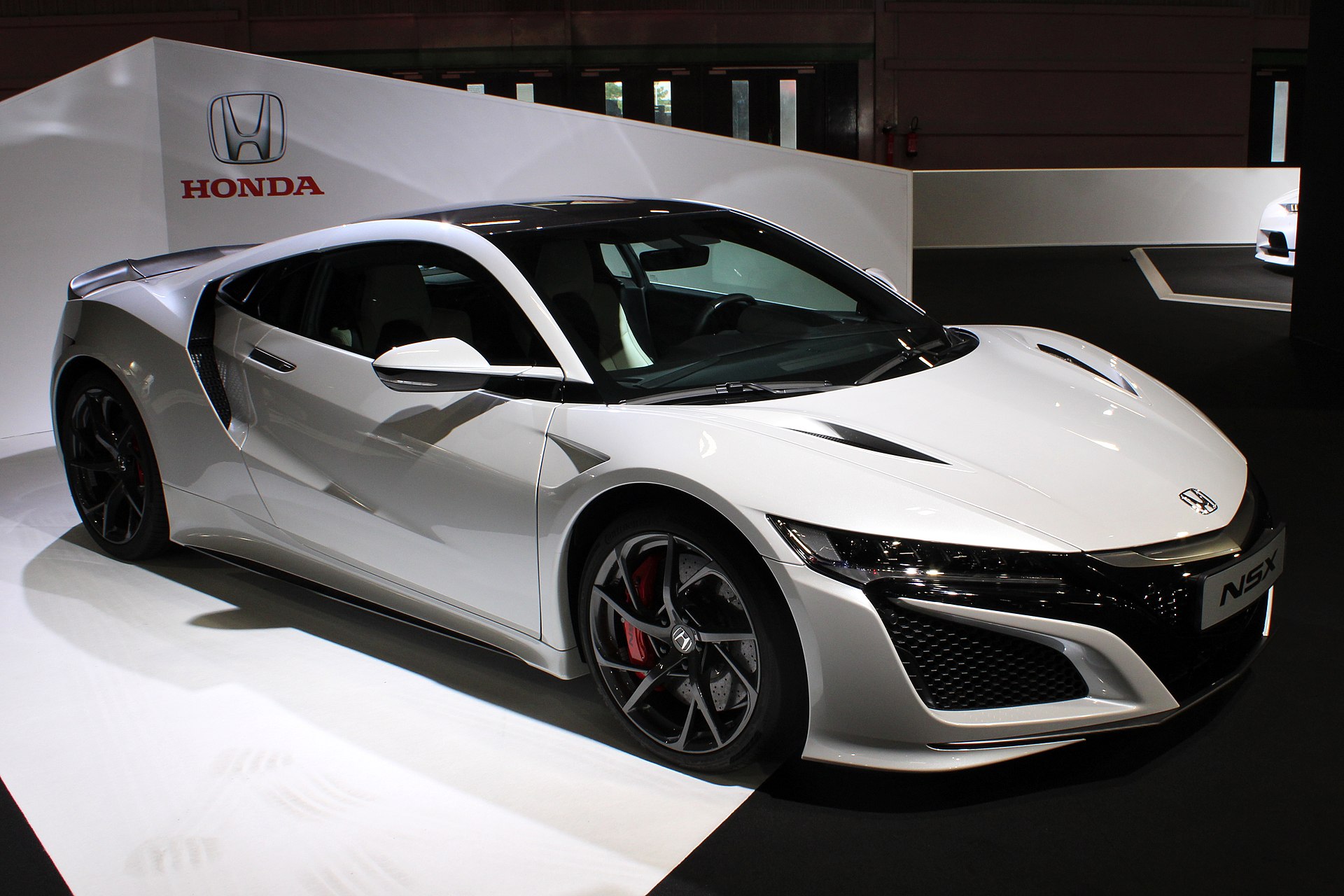 Honda NSX (second generation) at the 2018 Paris Motor Show