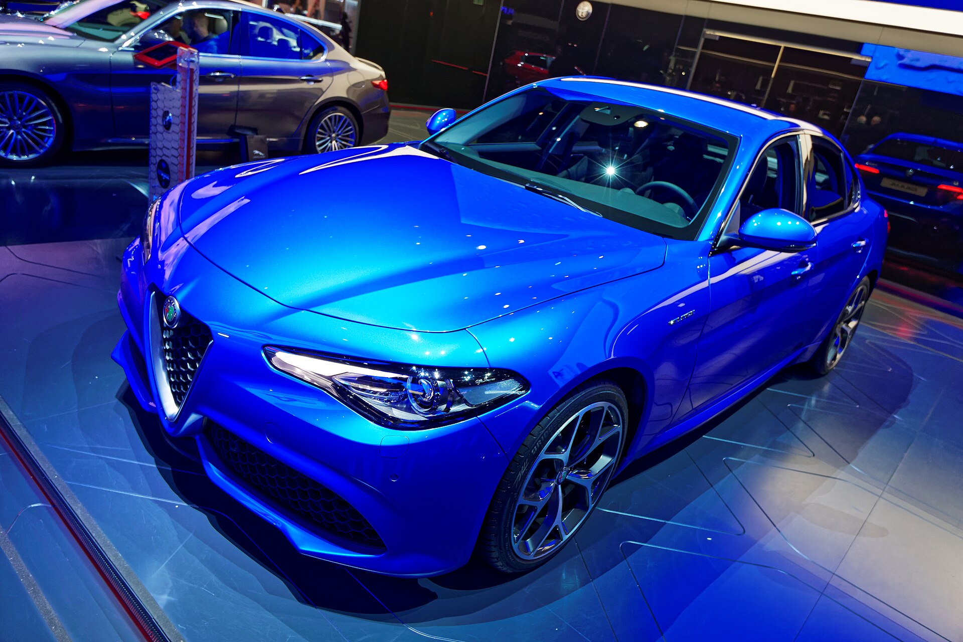 Alfa Romeo Giulia Veloce 2.0 Turbo at the 2016 Paris Motor Show