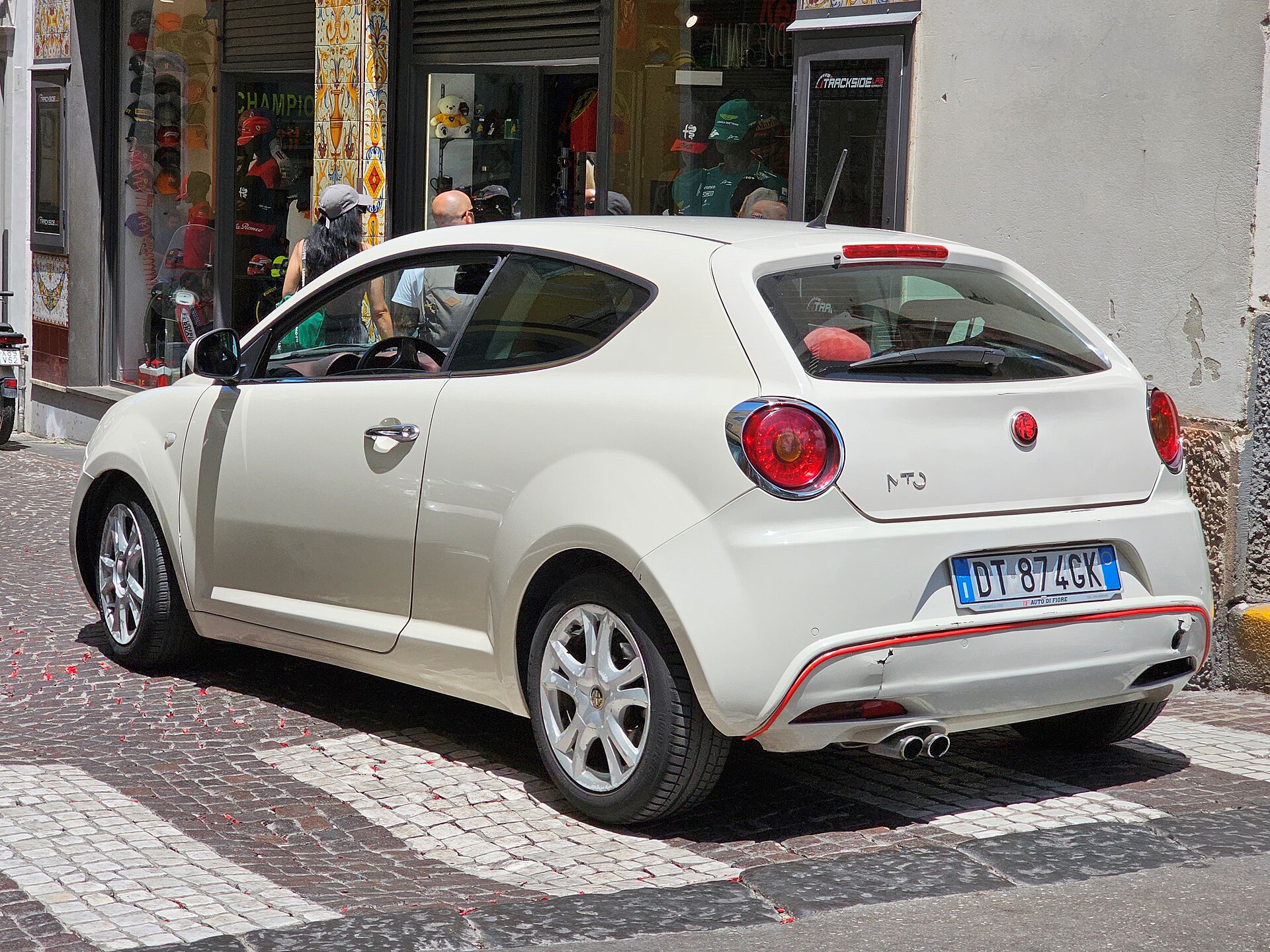 Alfa Romeo MiTo Type 955 in Bianco Alfa color