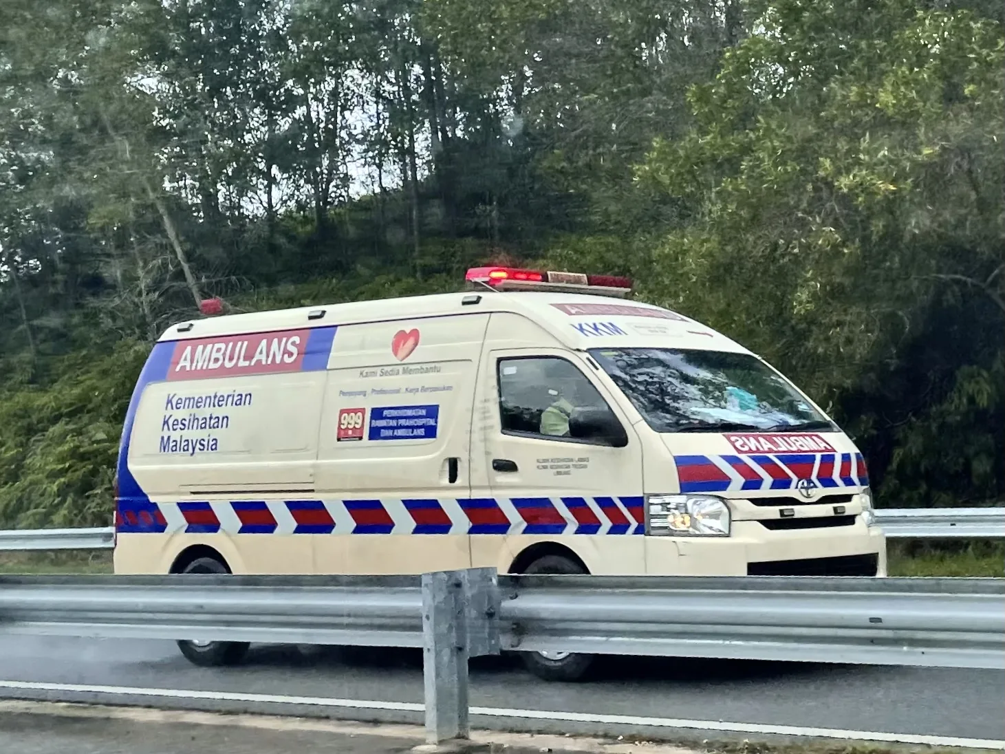 Toyota HiAce ambulance operated by Malaysia's Ministry of Health