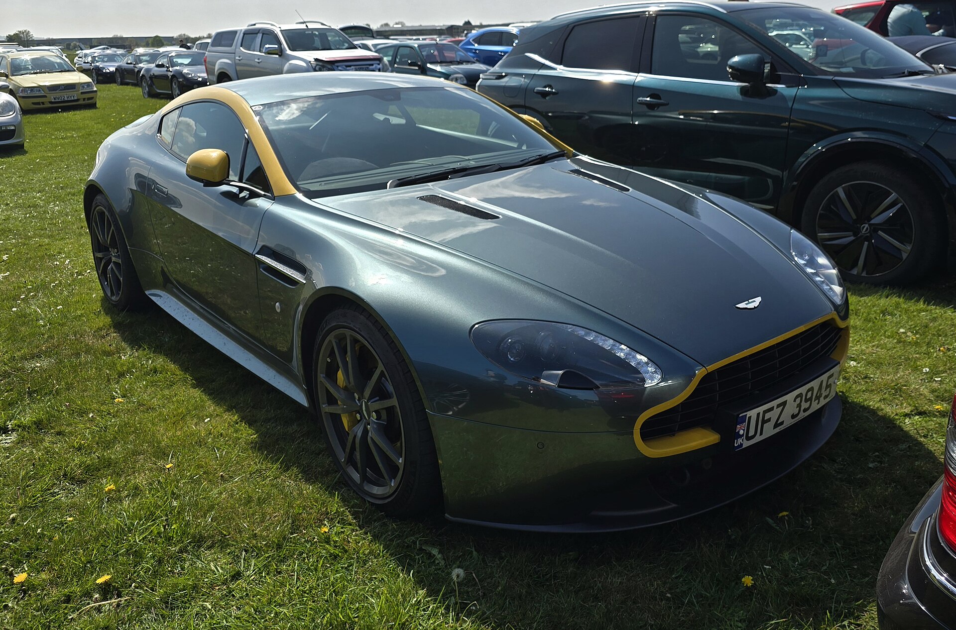 2014 Aston Martin Vantage V8 N430 at the Geneva Motor Show