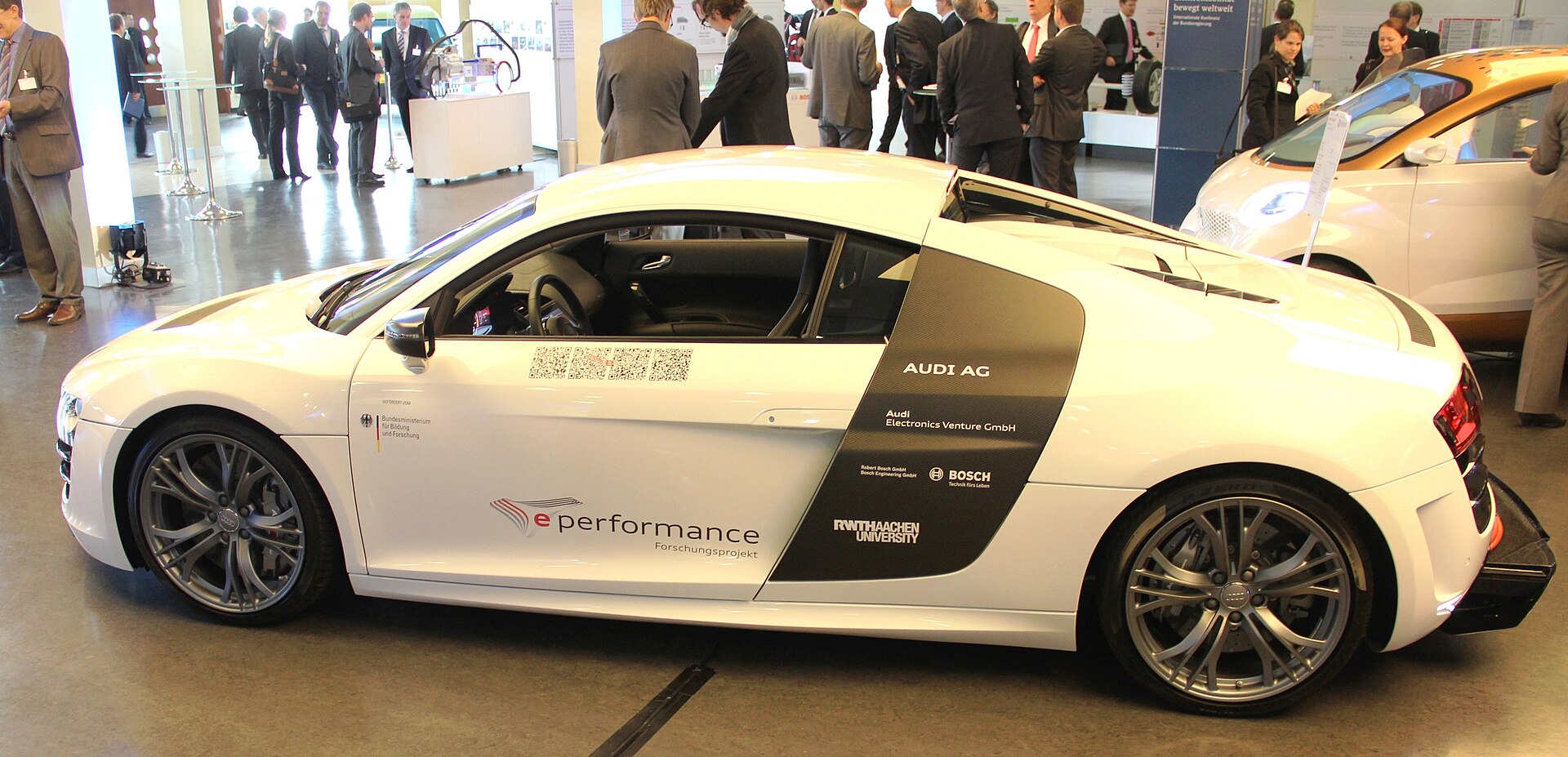 Audi R8 e-tron 2013