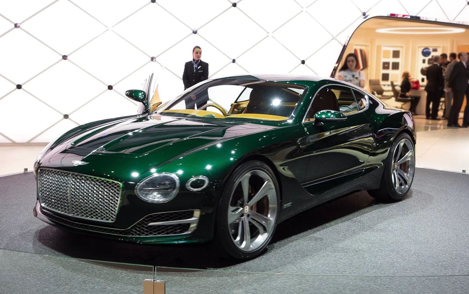 2015 Bentley EXP 10 Speed 6 concept car at Geneva Motor Show