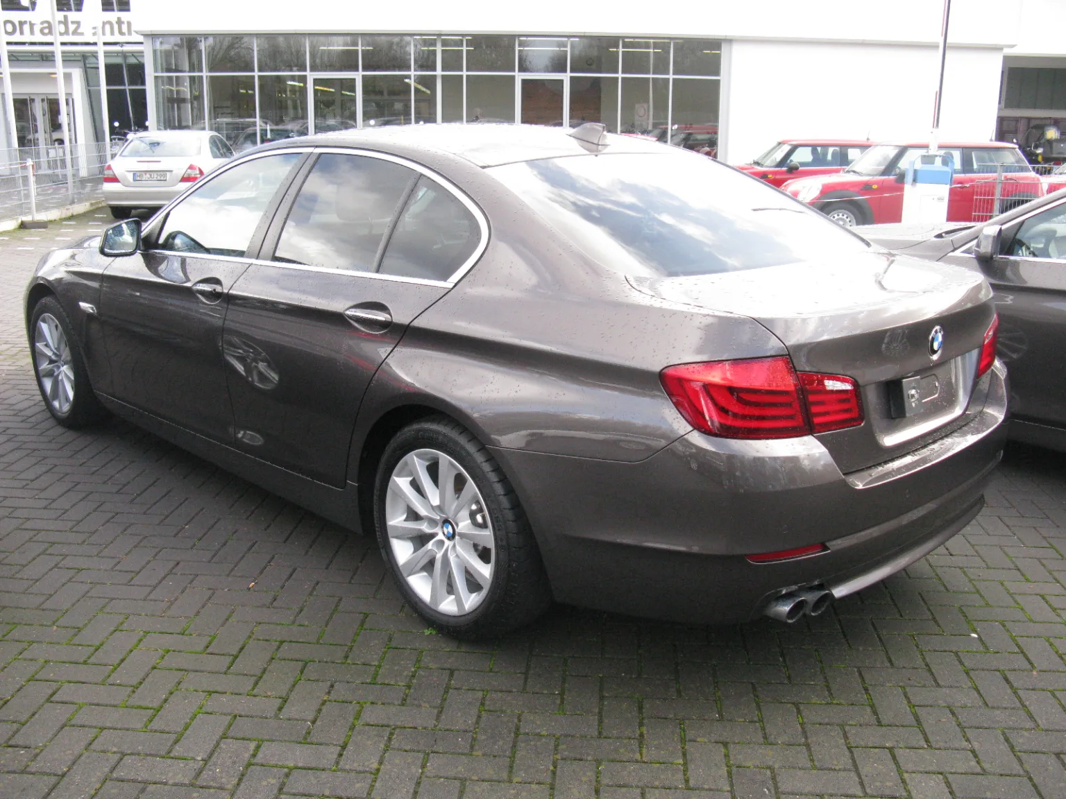 BMW 520i F10, relevant to the 2012 5 Series engine update.