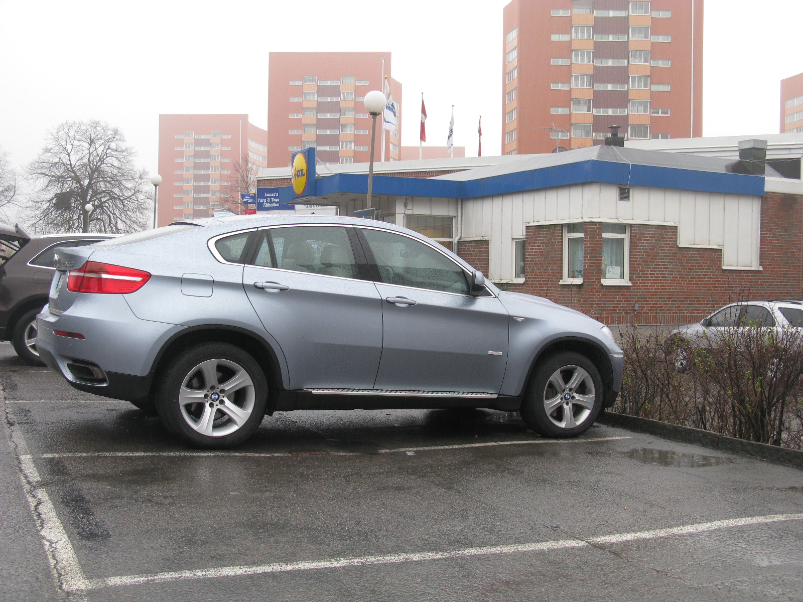 BMW X6 Active Hybrid, production model